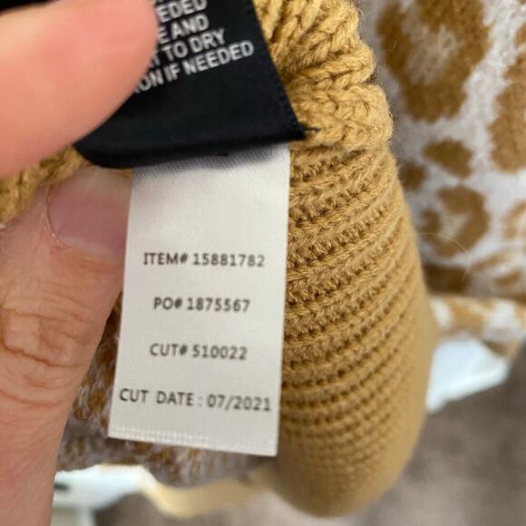 Torrid Leopard Animal Print Sweater Womens Size 4 4X Neutral Tan - Picture 5 of 5